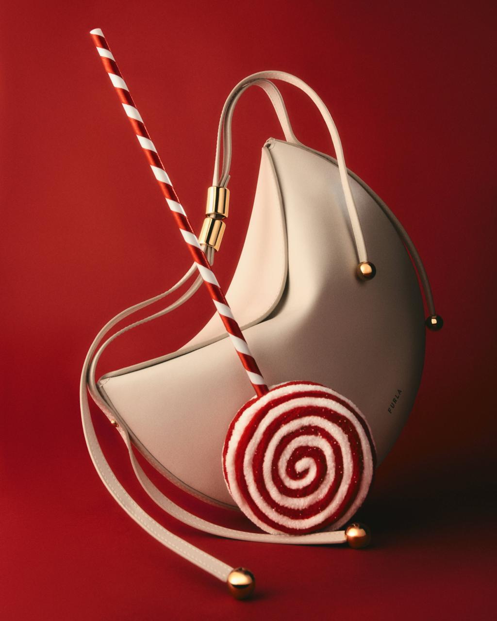 Марка Furla выпустила праздничную коллекцию — посвящение Милану (фото 1)