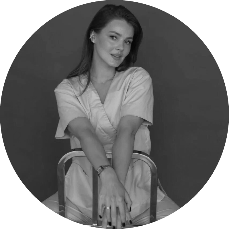 Акне ниже шеи: как избавиться от воспалений на теле? Отвечает эксперт (фото 1)