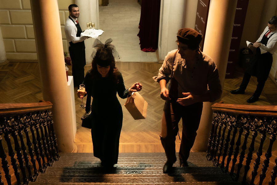 В Москве прошла премьера спектакля по мотивам «12 Стульев» (фото 2)