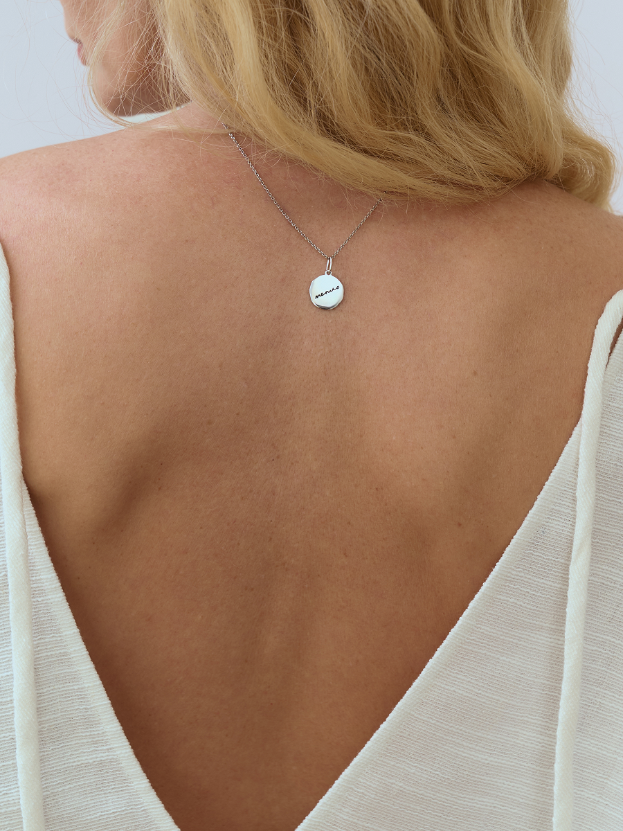 Новогодние дропы Emka и «Линий»: что нового в коллекциях локальных брендов (фото 30)