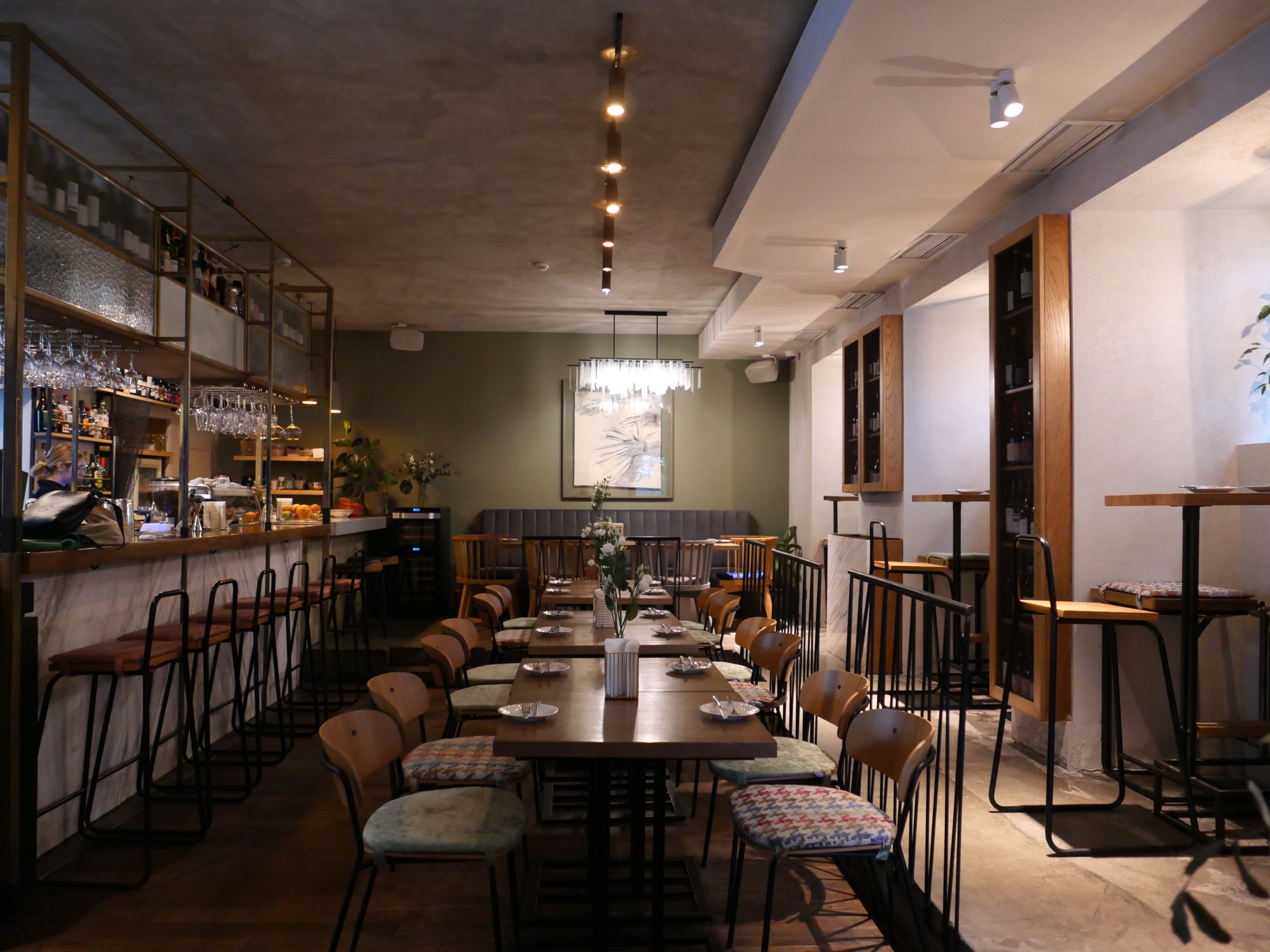 Новости ресторанов: омлет с таледжио, коктейль с яблоками и панини с осьминогом (фото 1)