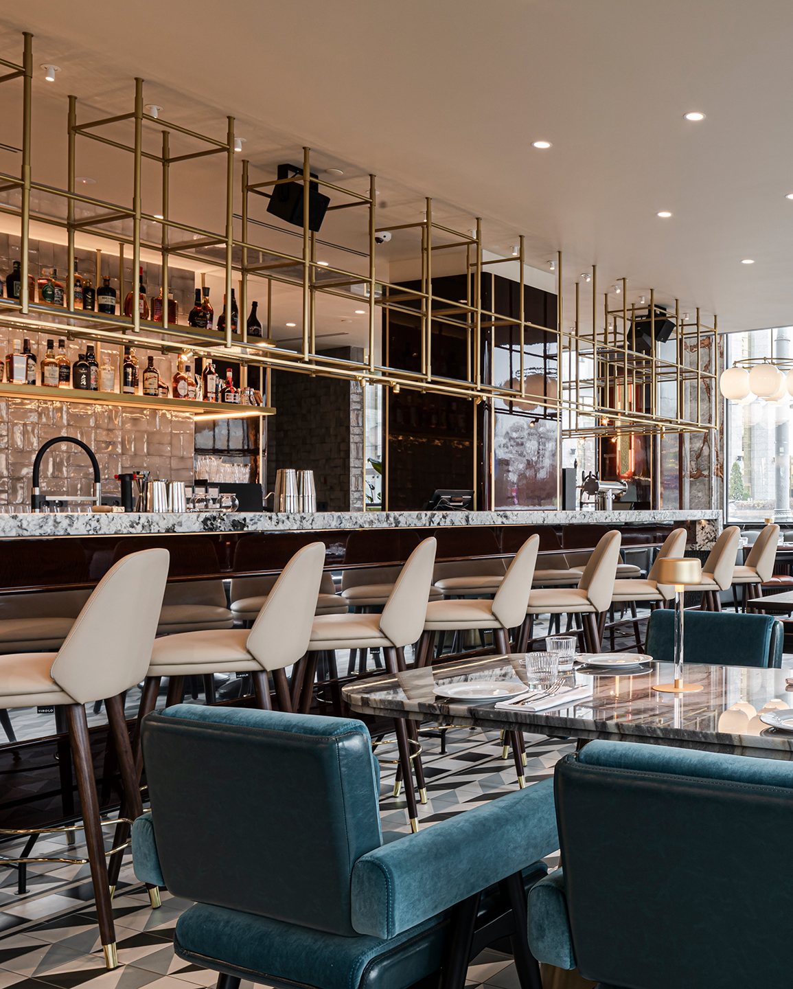 Новости ресторанов: омлет с таледжио, коктейль с яблоками и панини с осьминогом (фото 6)