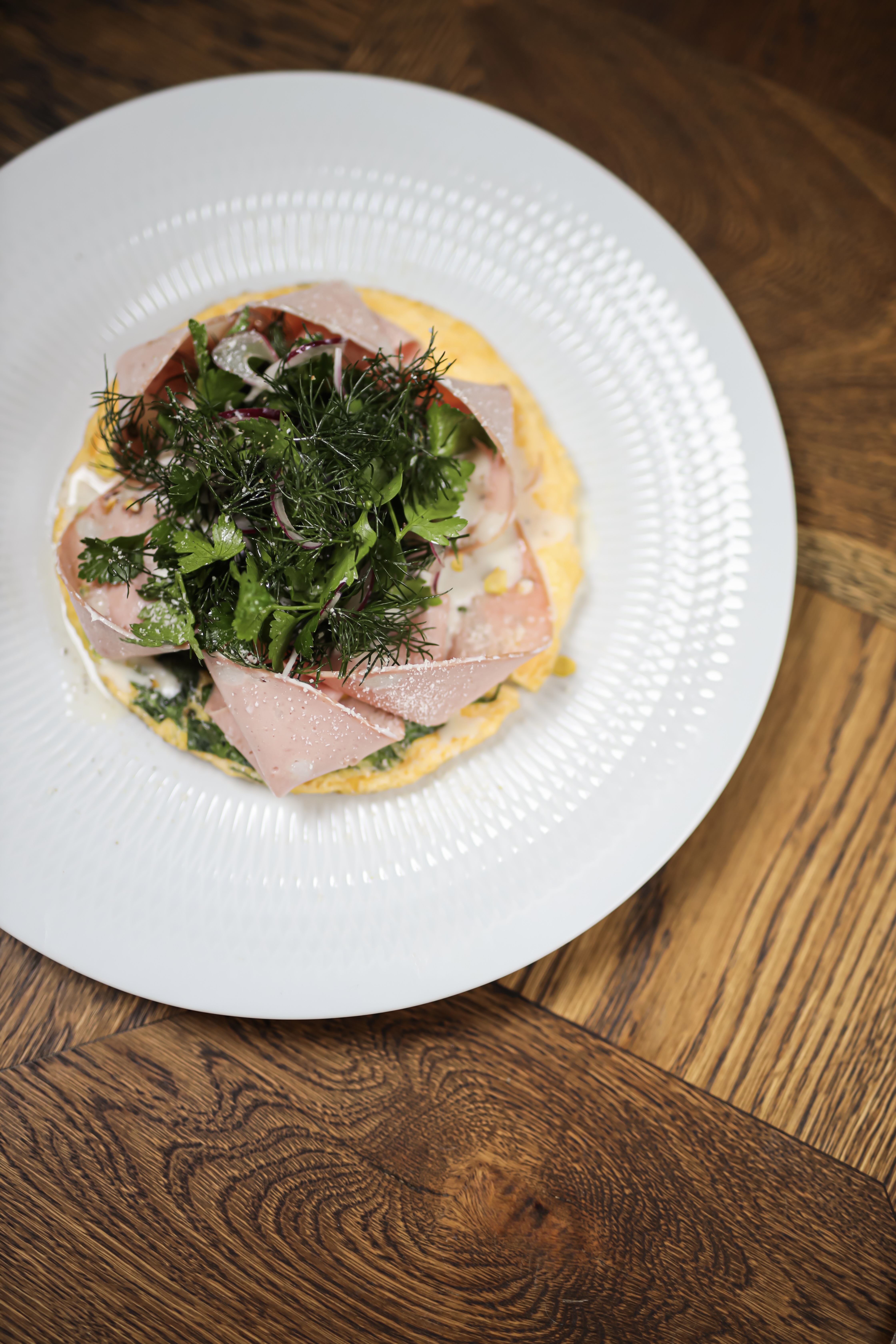 Новости ресторанов: омлет с таледжио, коктейль с яблоками и панини с осьминогом (фото 13)