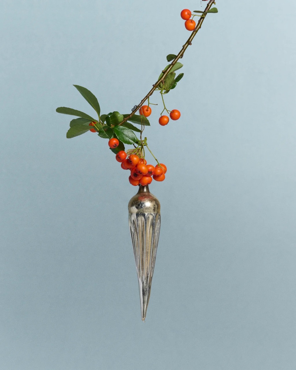 JW Anderson выставил на продажу коллекцию винтажных елочных игрушек (фото 4)