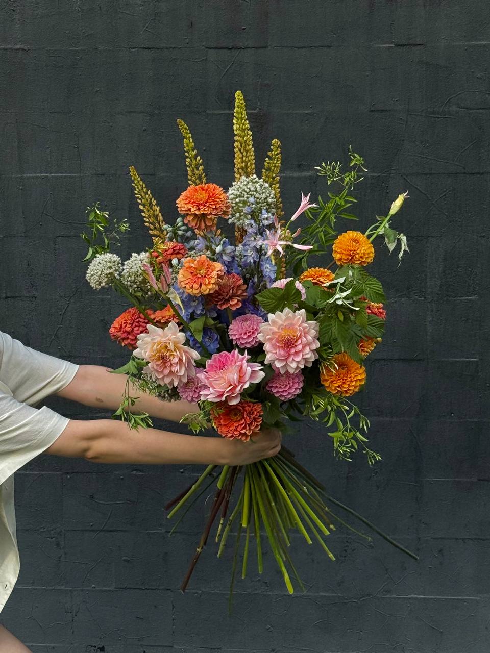 Новое имя на рынке московской флористики — студия Null Flowers (фото 1)