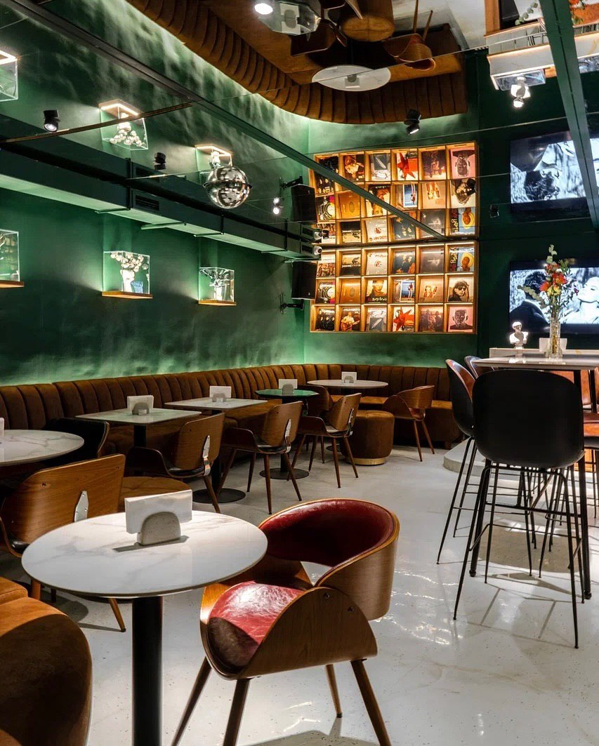 Новости ресторанов: омлет с таледжио, коктейль с яблоками и панини с осьминогом (фото 14)