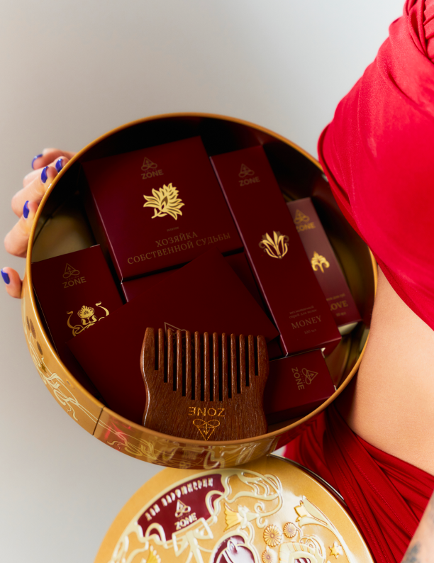 Наборы Icon Skin и коллаборация Superbanka: что нового в коллекциях бьюти-брендов (фото 8)