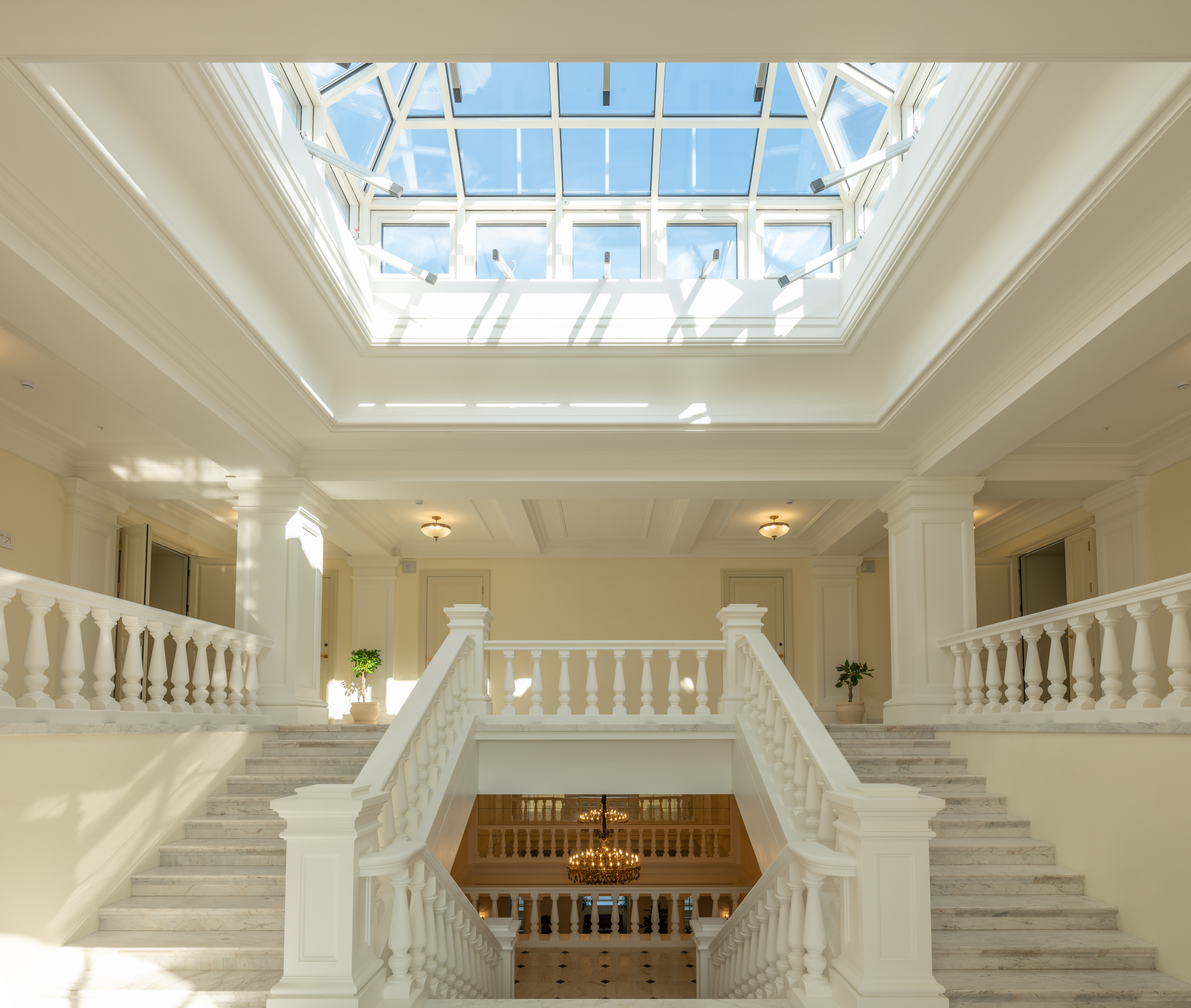 Rodina Grand Hotel & Spa Irkutsk анонсировал программы зимнего отдыха на Байкале (фото 4)