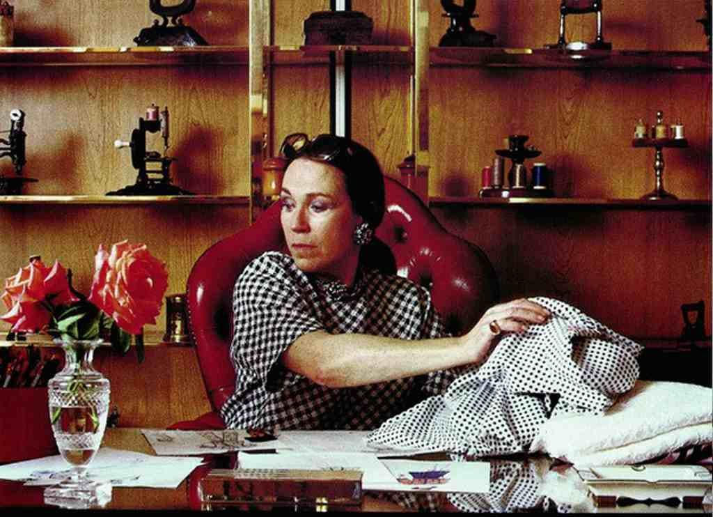 От детской обуви до сумки Luggage: история Céline длиной в 80 лет (фото 1)