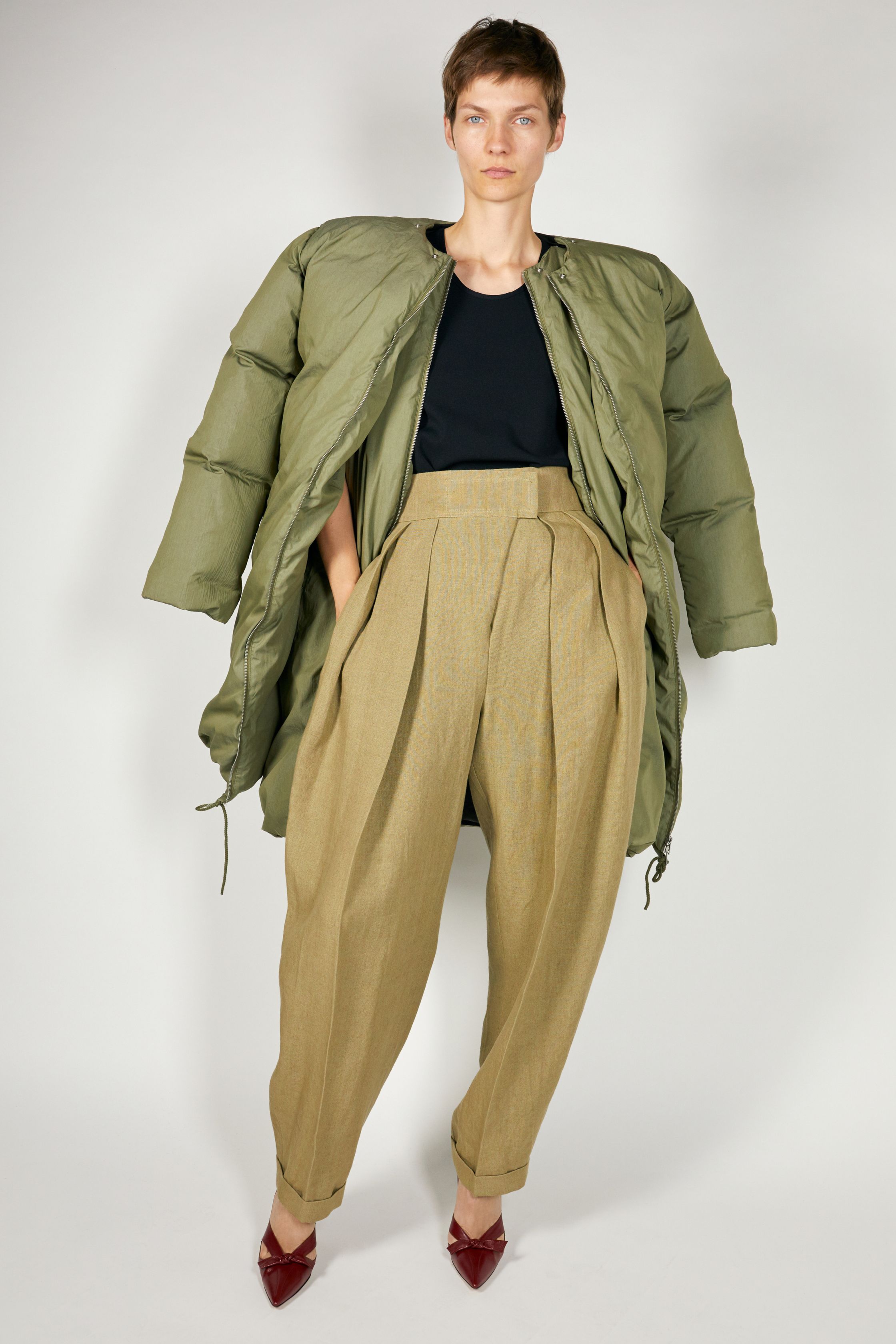 От детской обуви до сумки Luggage: история Céline длиной в 80 лет (фото 34)