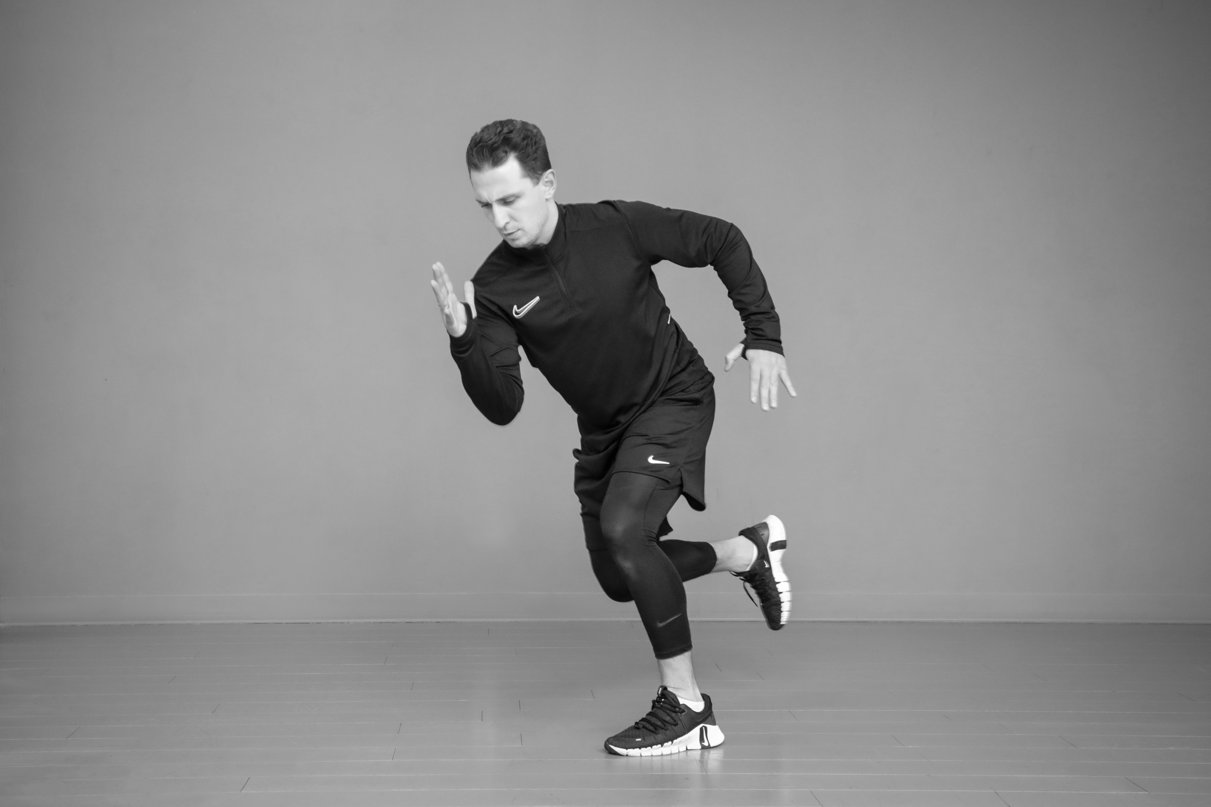 Какие упражнения помогут зарядиться энергией зимой? Показывает эксперт (фото 6)