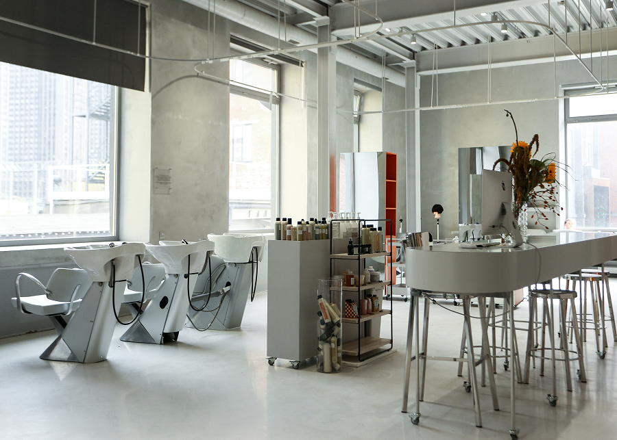 В Москве открылась технологичная парикмахерская Konstruct (фото 9)