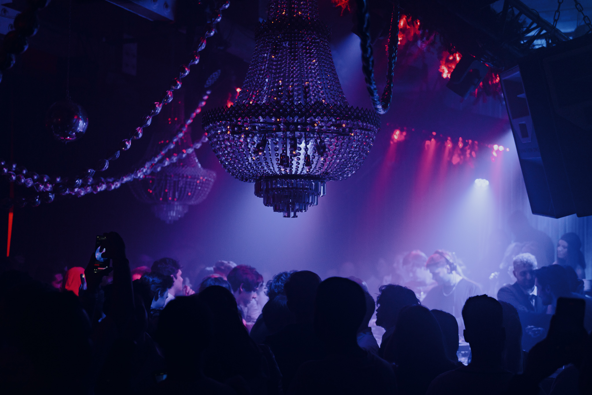 «Турандот», «Сахалин» и «Метрополь»: где в Москве праздновать Новый год 2026 (фото 10)