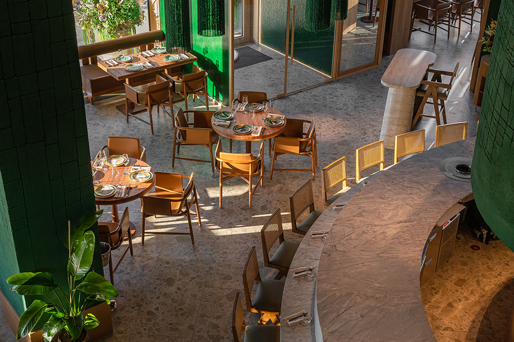 Новости ресторанов: оливье с авокадо, ребра «Кальби» и орешки в чили-карамели (фото 4)