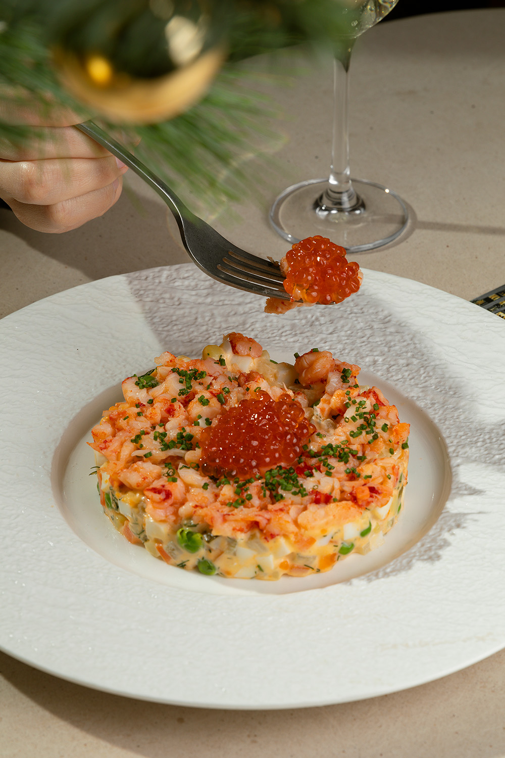 Новости ресторанов: оливье с авокадо, ребра «Кальби» и орешки в чили-карамели (фото 13)