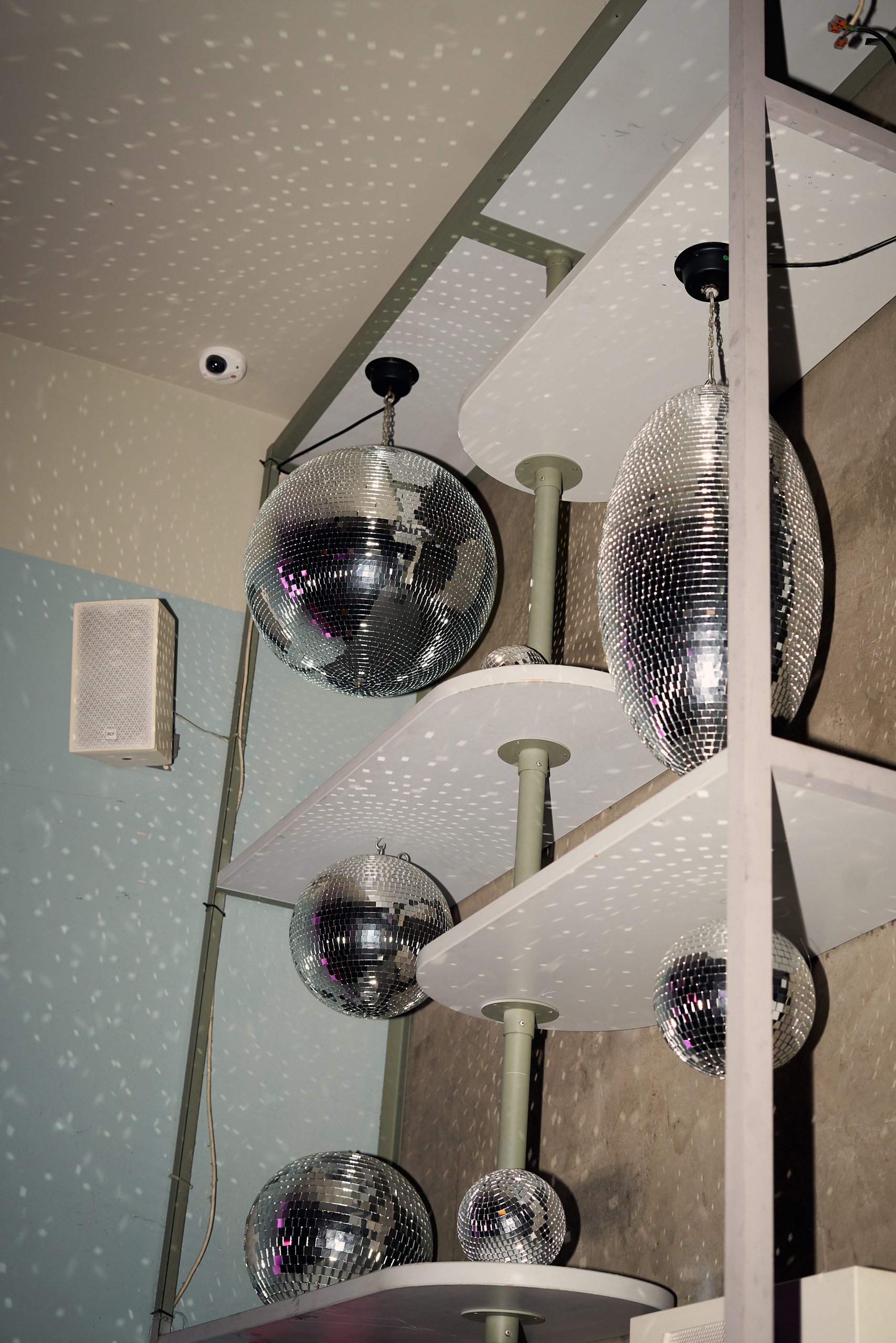 Smstretching и Happy End проведут новогоднюю елку (фото 2)