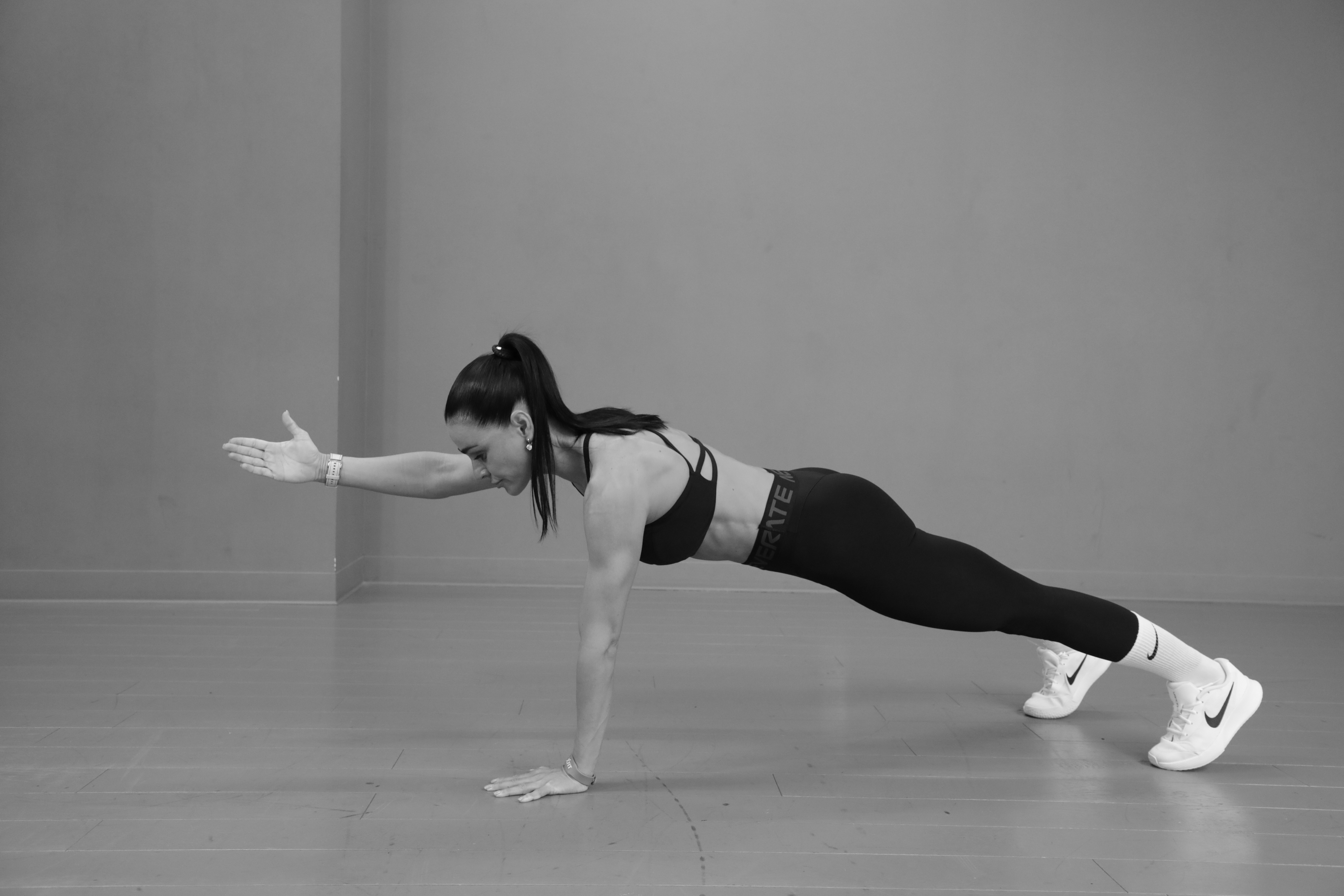 Какая тренировка взбодрит лучше, чем кофе? Показывает тренер (фото 5)