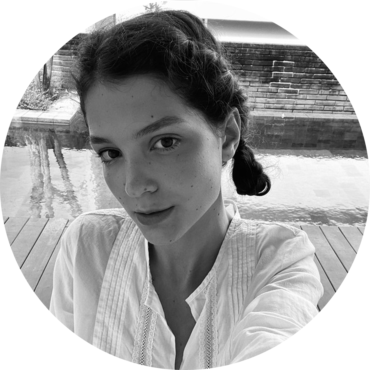 Цирковая эстетика, хвойные ветки и гималайский кедр: идеи новогодней сервировки от сет-дизайнеров (фото 6)