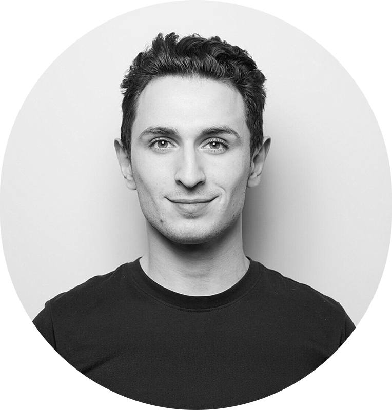 Как привести тело в тонус после праздников? Показывает тренер (фото 1)