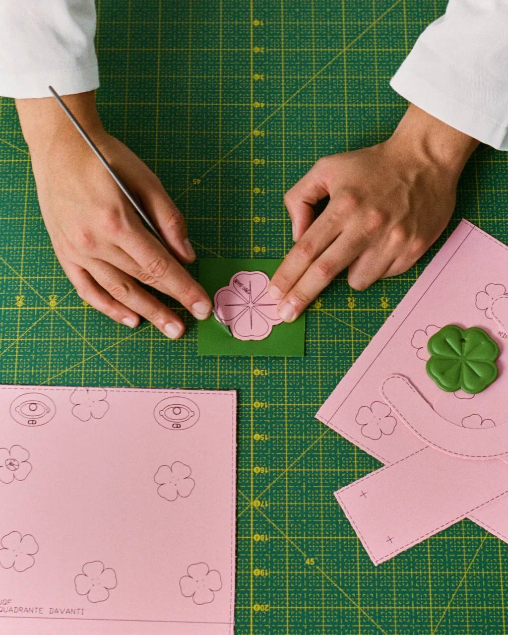 Сумки Lady Dior и Bow поступили в продажу (фото 1)