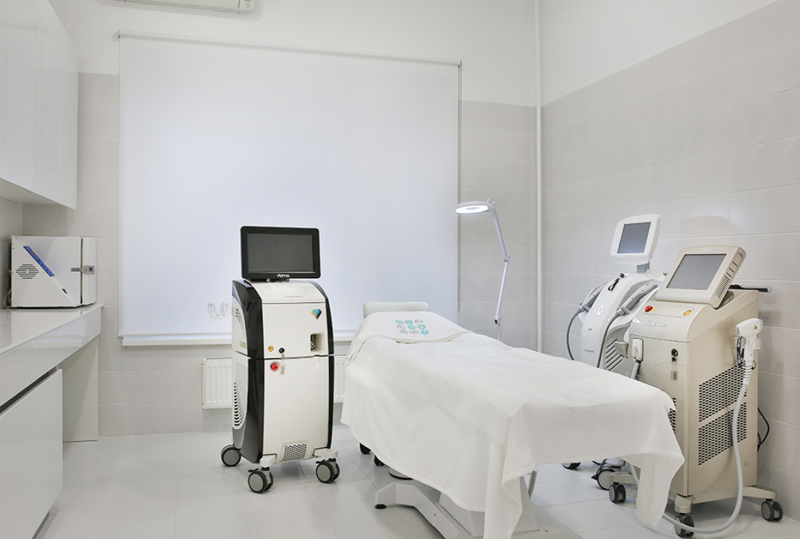 Термомагнитное омоложение и SPA для волос: на какие бьюти-процедуры записаться после праздников (фото 9)