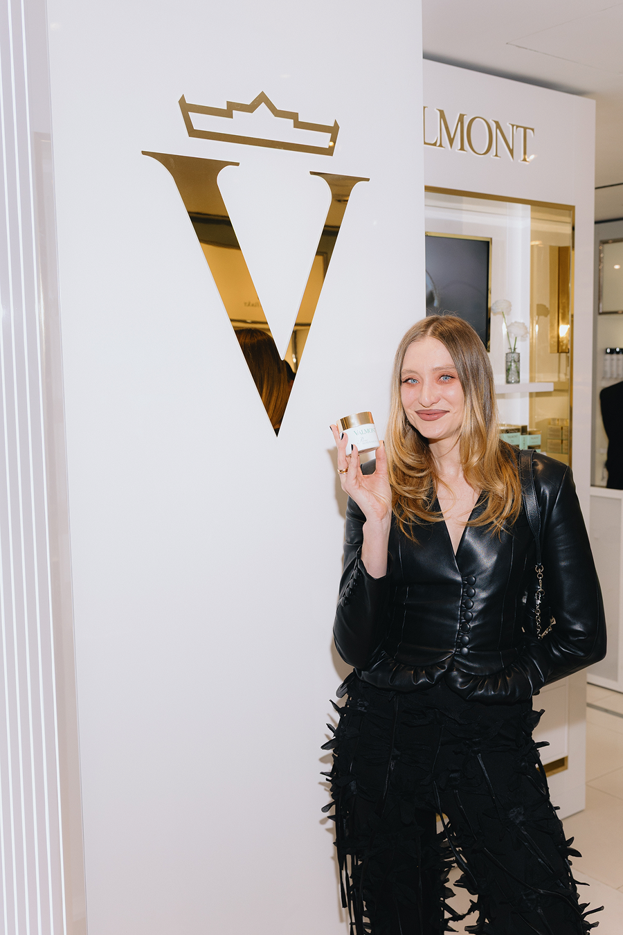 В ЦУМе открылся новый корнер бренда Valmont (фото 4)