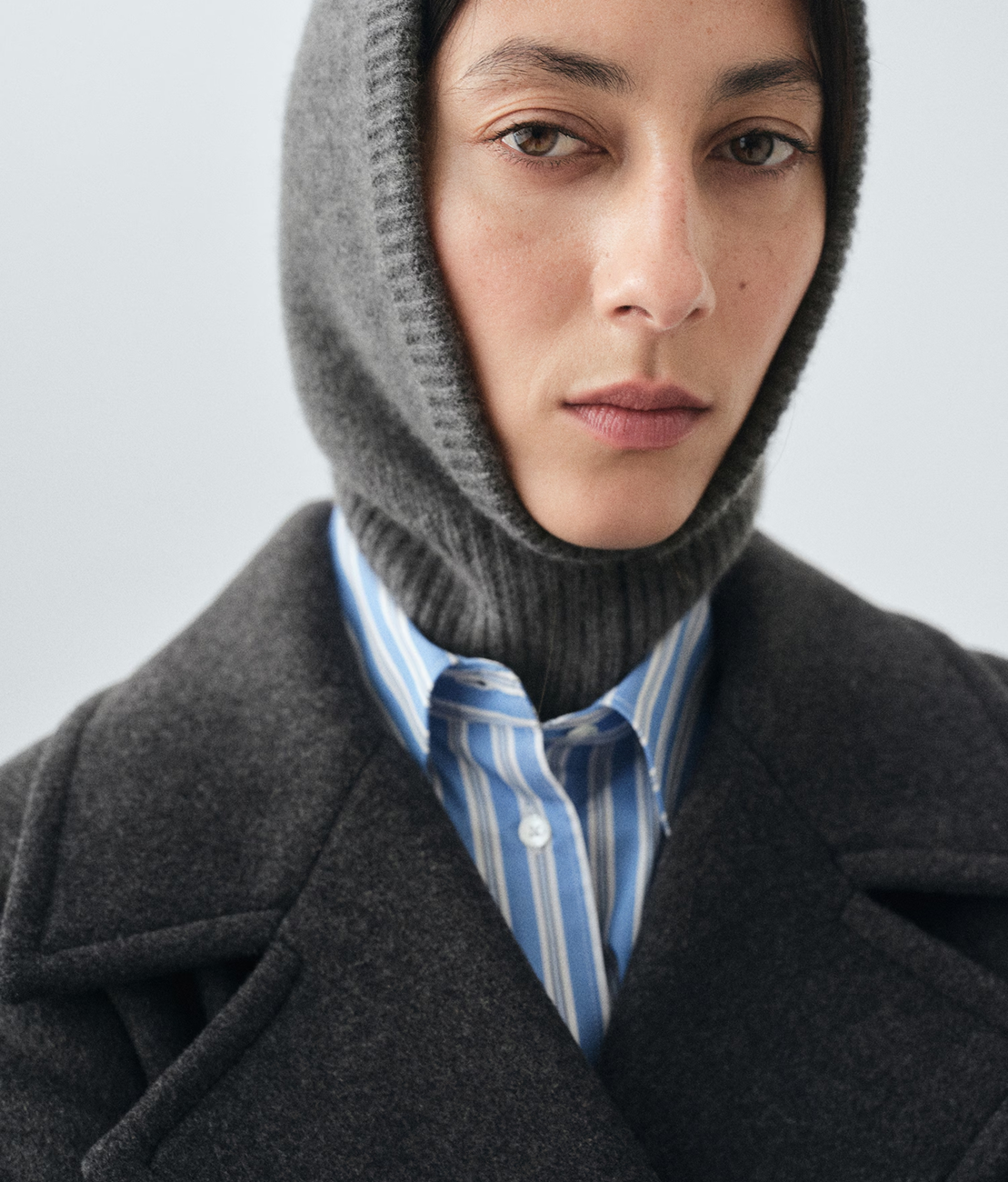 Голову в тепле. 20 модных шапок и головных уборов на зиму (фото 1)