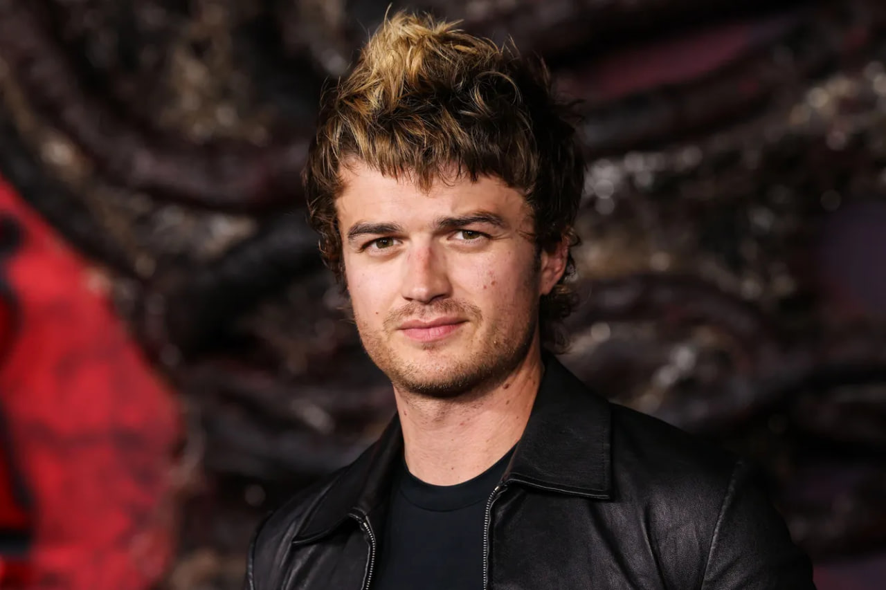 Песня Джо Кири «End of Beginning» вторую неделю подряд лидирует в британском чарте (фото 1)