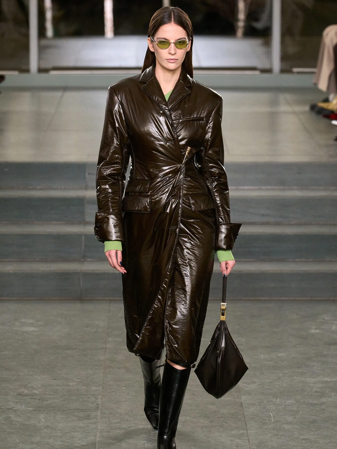 Какую одежду носить зимой? Вот пять модных идей для морозного дня (фото 2)