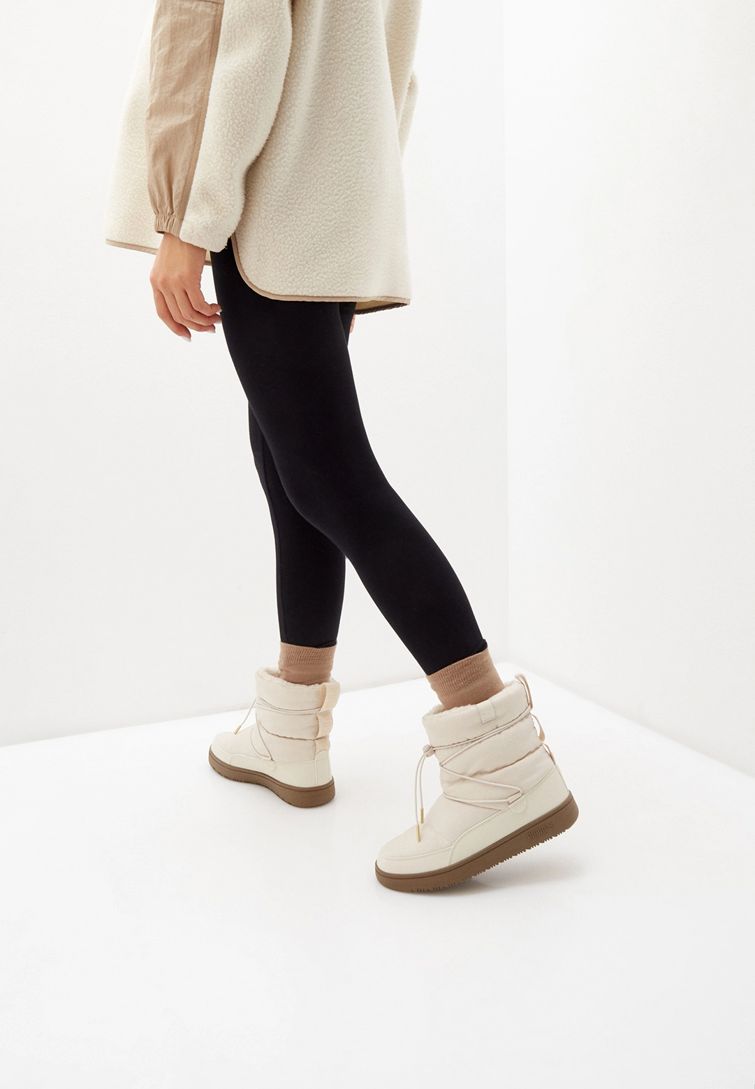 Какую одежду носить зимой? Вот пять модных идей для морозного дня (фото 15)