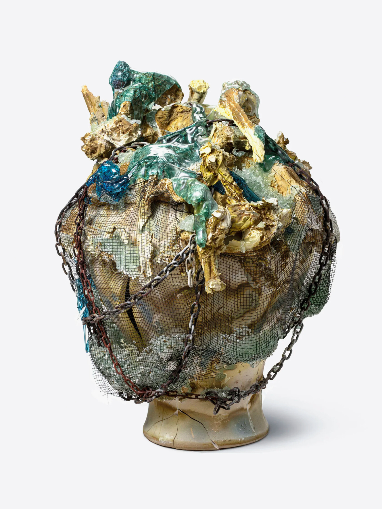 Керамика с характером. У каких российских художников искать объекты для интерьера (фото 22)