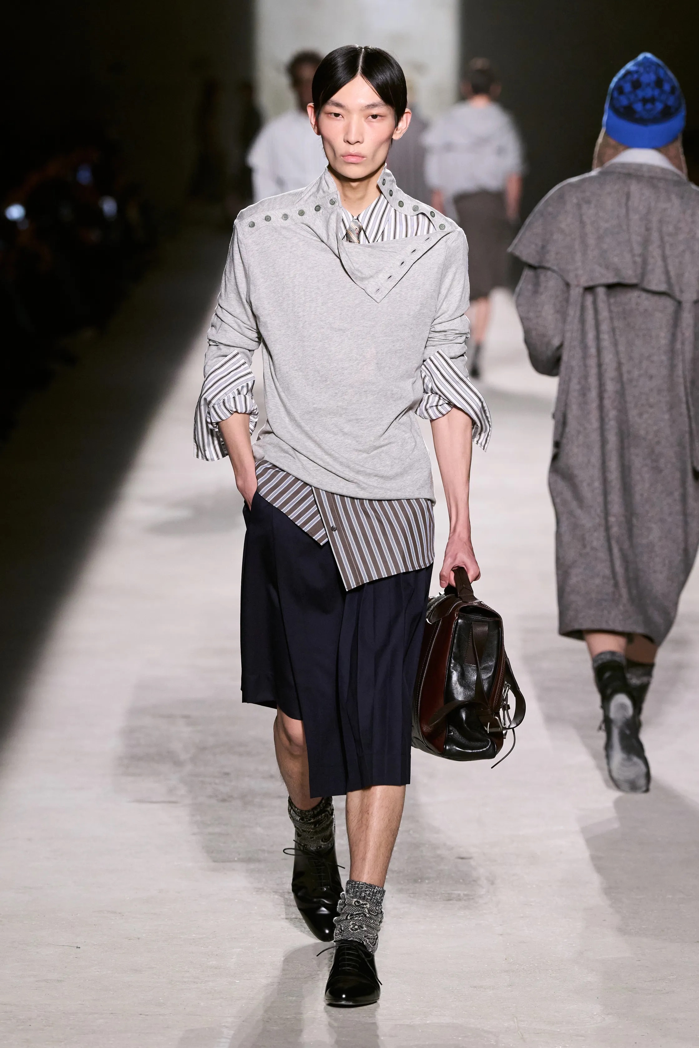 Чему нас научили мужские коллекции сезона осень-зима 2026? Идеи для повседневного гардероба (фото 34)