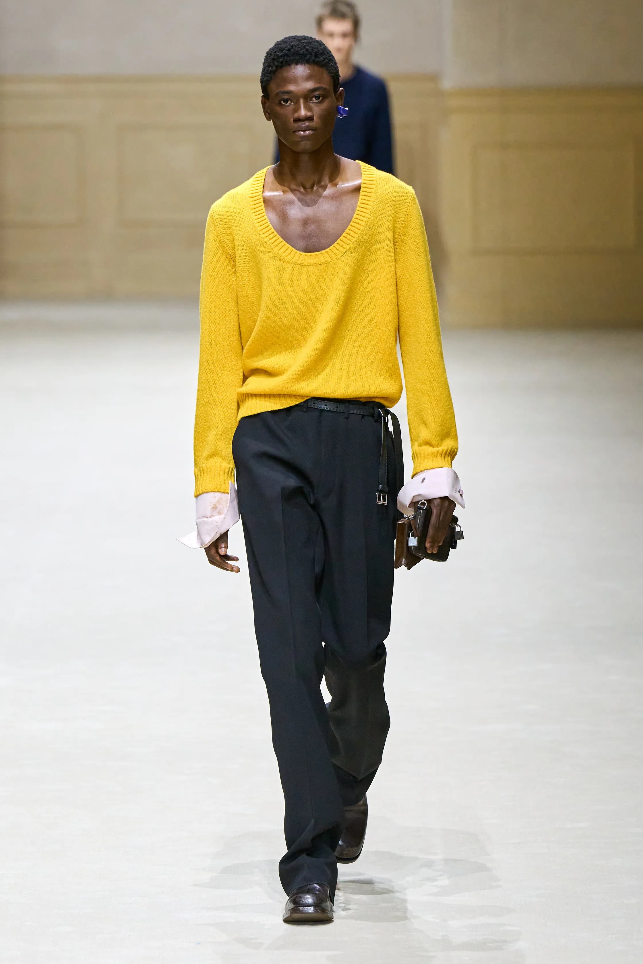 Чему нас научили мужские коллекции сезона осень-зима 2026? Идеи для повседневного гардероба (фото 36)