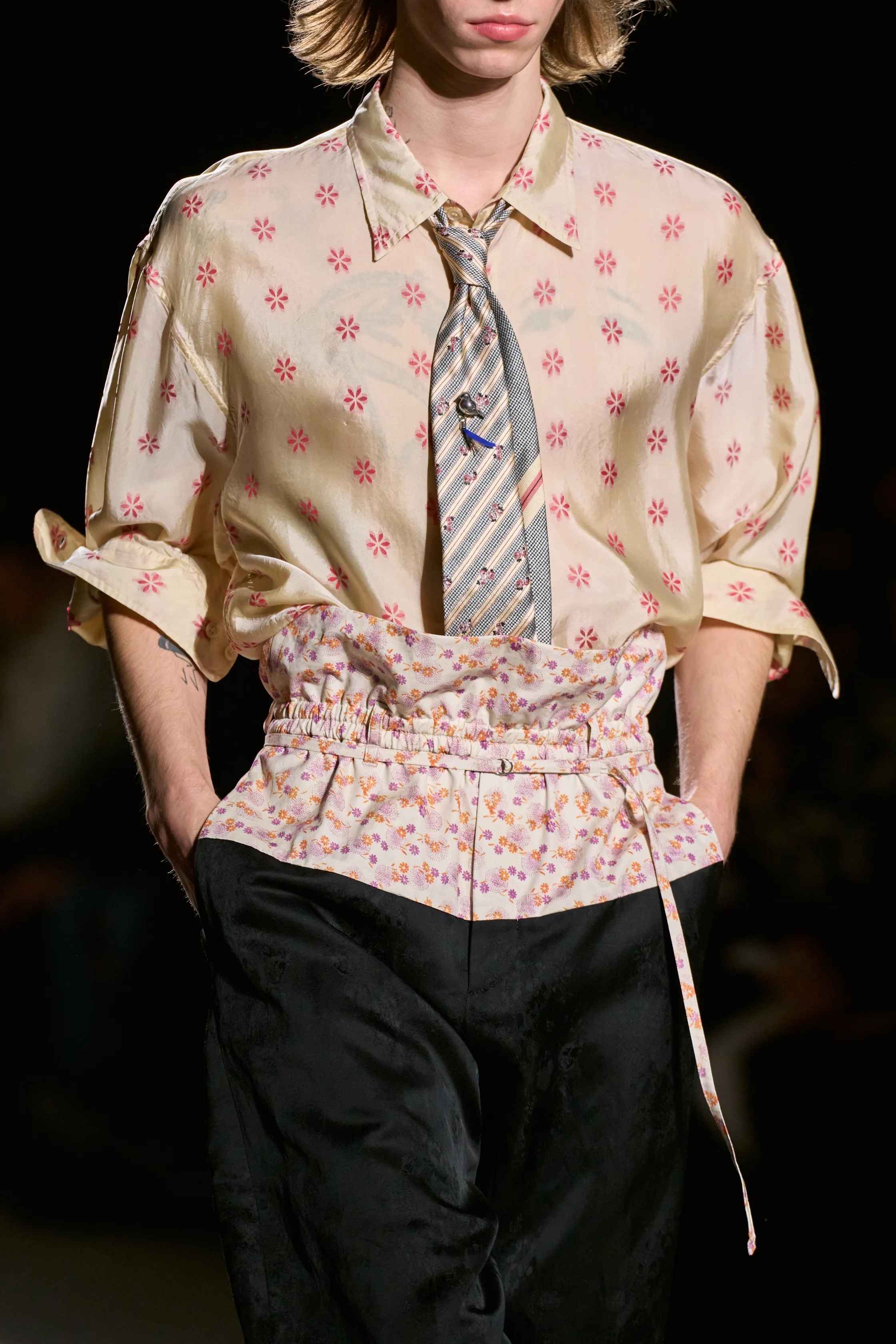 Чему нас научили мужские коллекции сезона осень-зима 2026? Идеи для повседневного гардероба (фото 65)