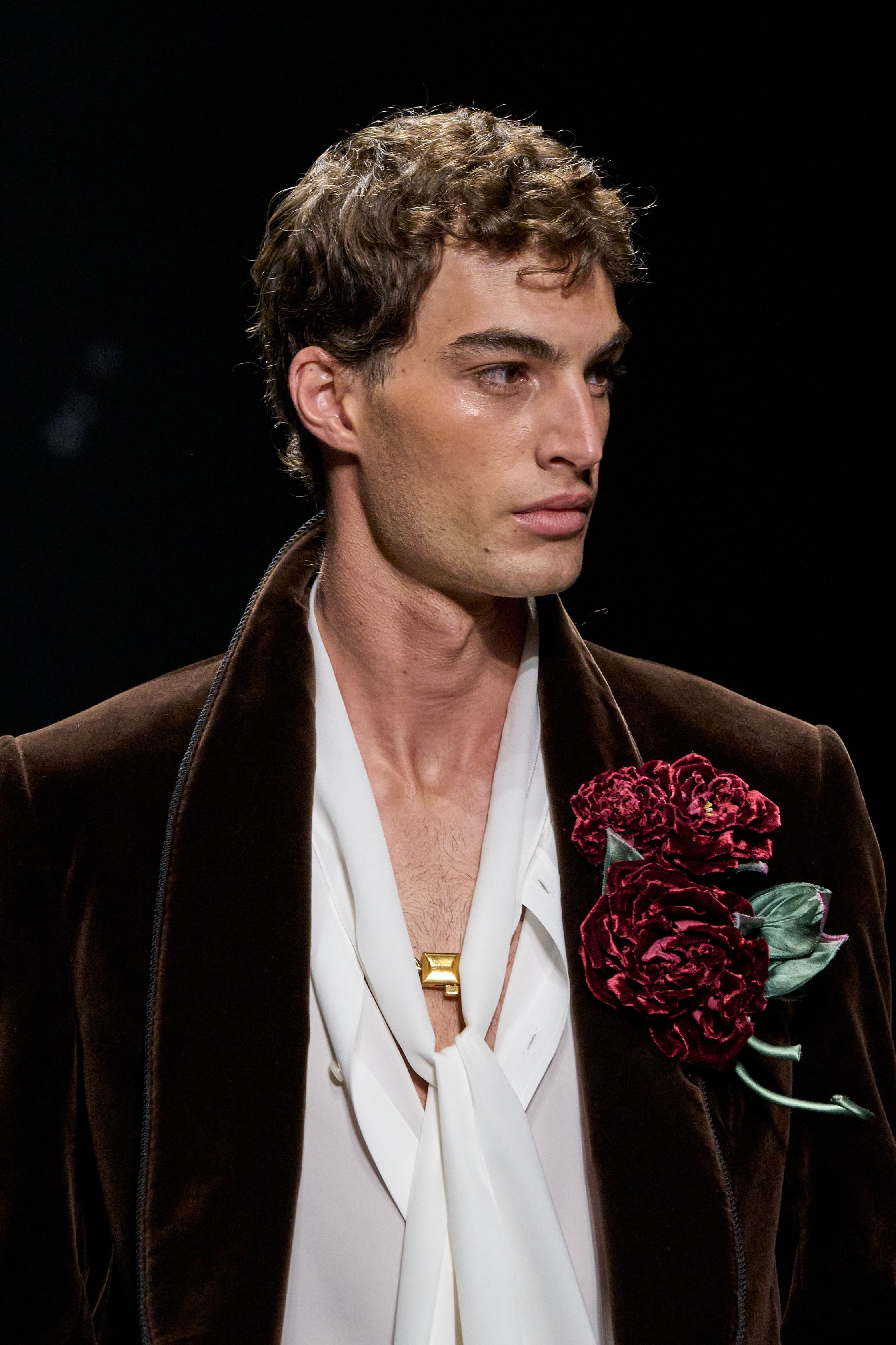 Чему нас научили мужские коллекции сезона осень-зима 2026? Идеи для повседневного гардероба (фото 72)