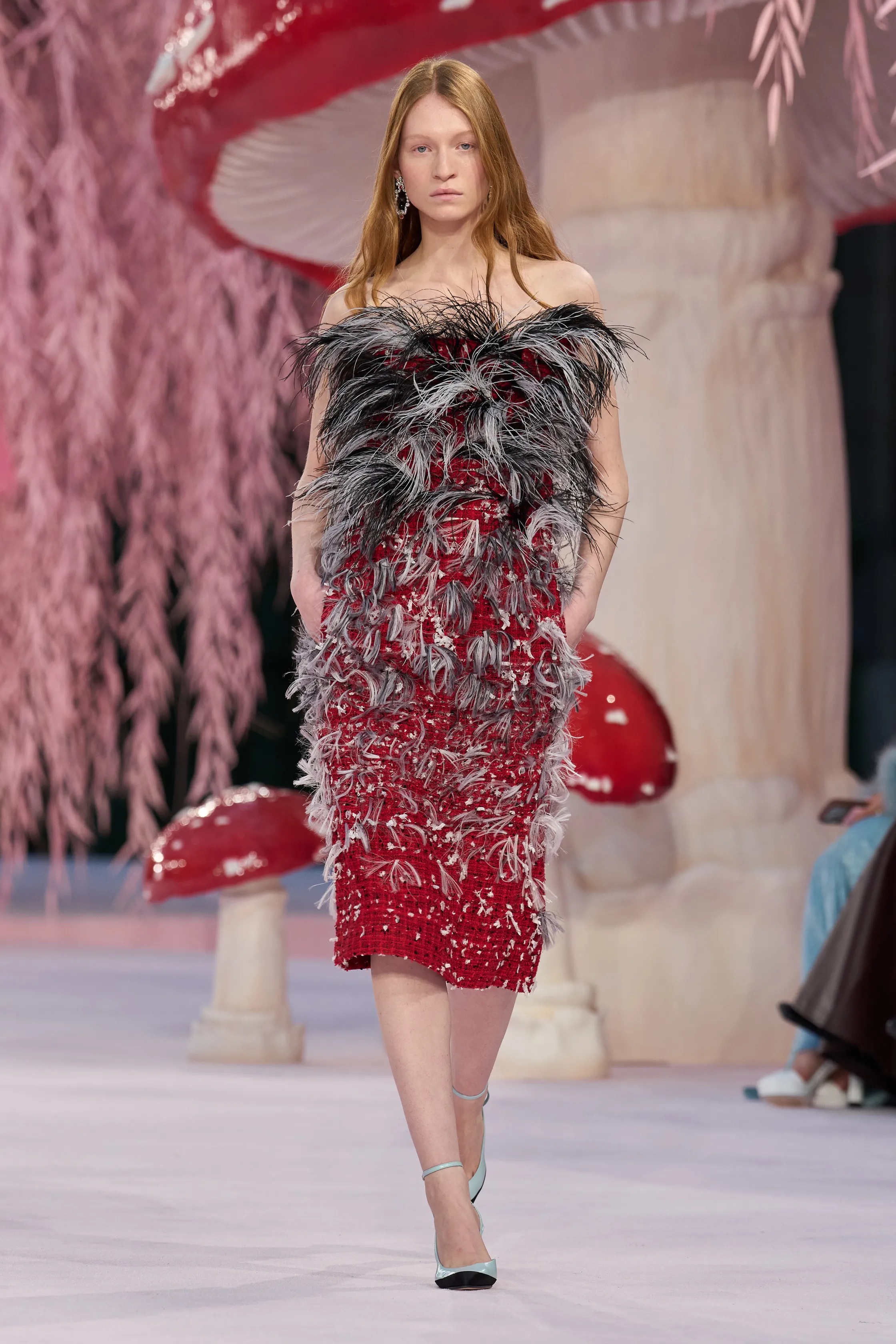 Чем запомнилась парижская Неделя моды haute couture весна-лето 2026 (фото 35)