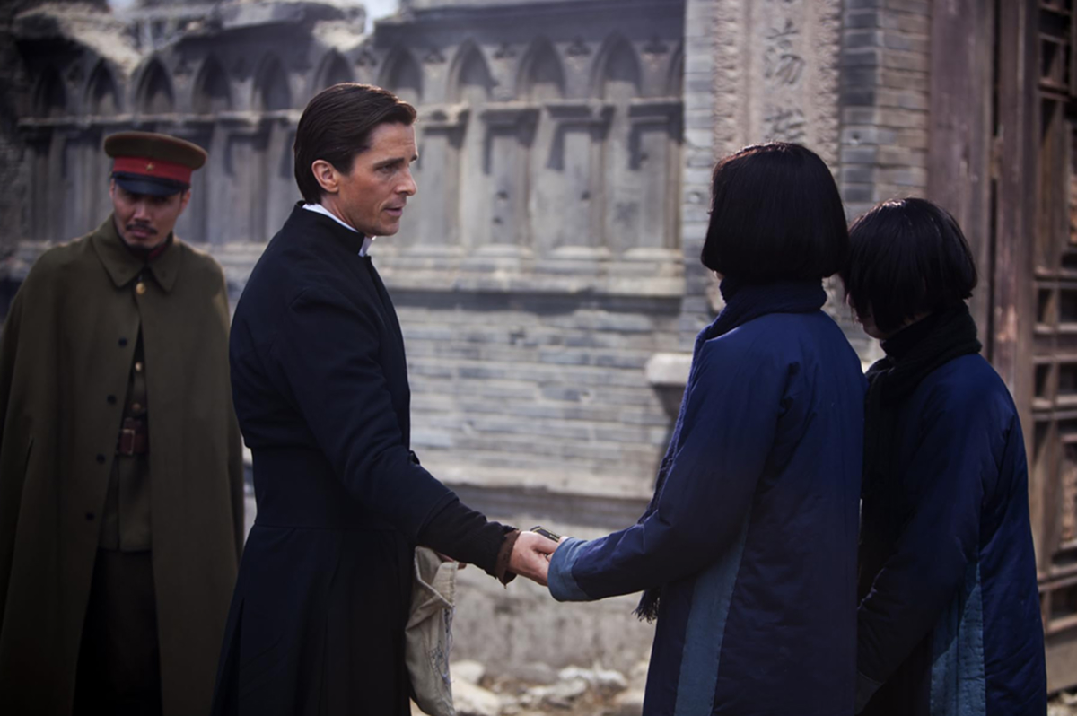 От «Американского психопата» до «Машиниста»:  10 лучших ролей Кристиана Бэйла. Выбор BURO. (фото 13)