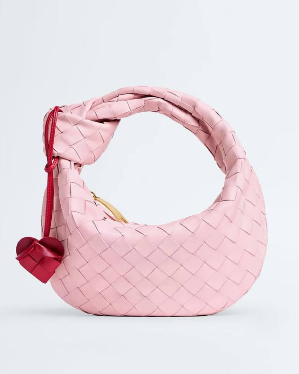 Bottega Veneta выпустил коллекцию ко Дню святого Валентина (фото 4)