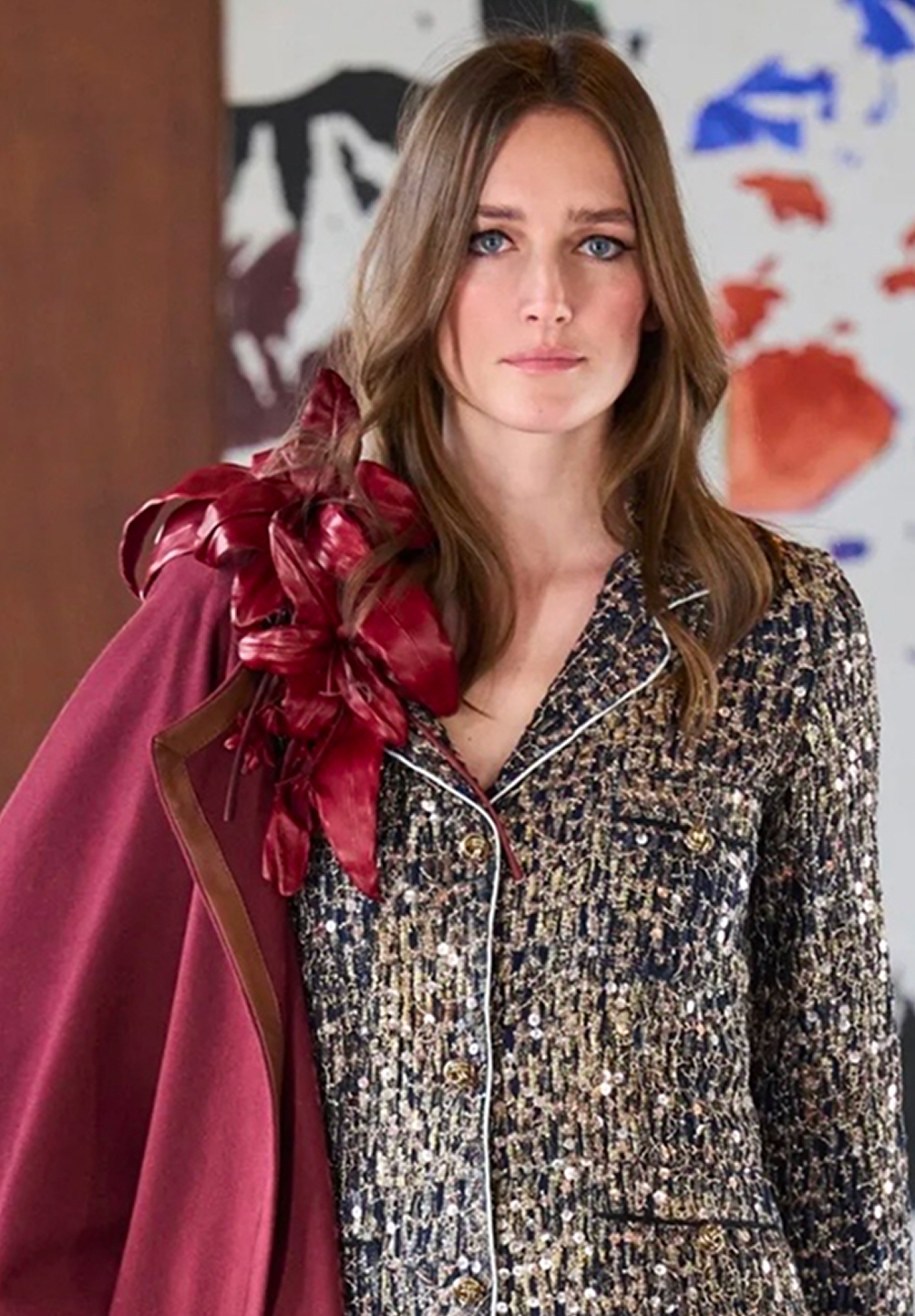 Зачесанные назад волосы и подводка на веках: бьюти-тренды кутюрной Недели моды весна-лето 2026 (фото 9)