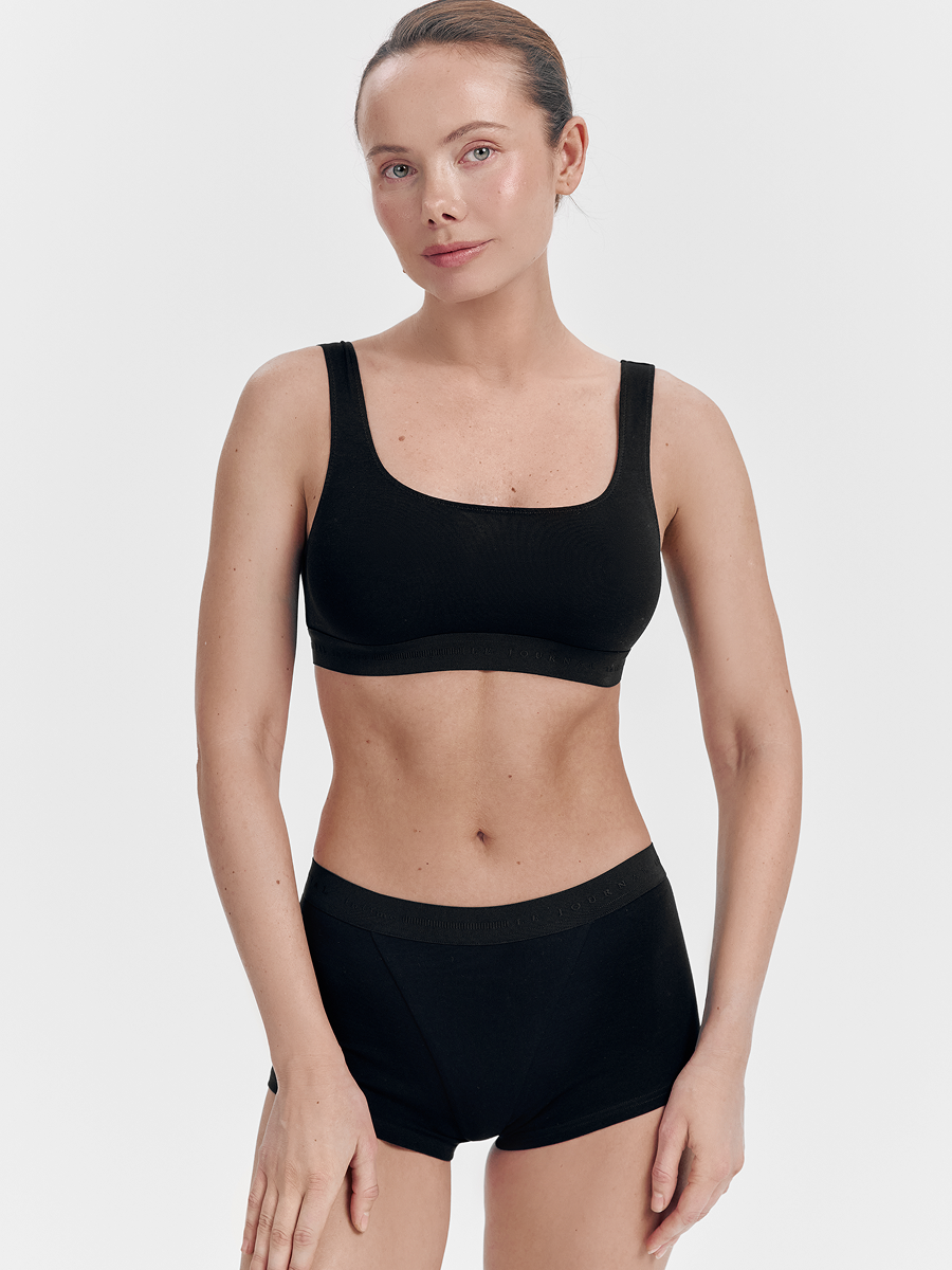 Дропы Hass и 12 Storeez: что нового в коллекциях локальных брендов (фото 12)