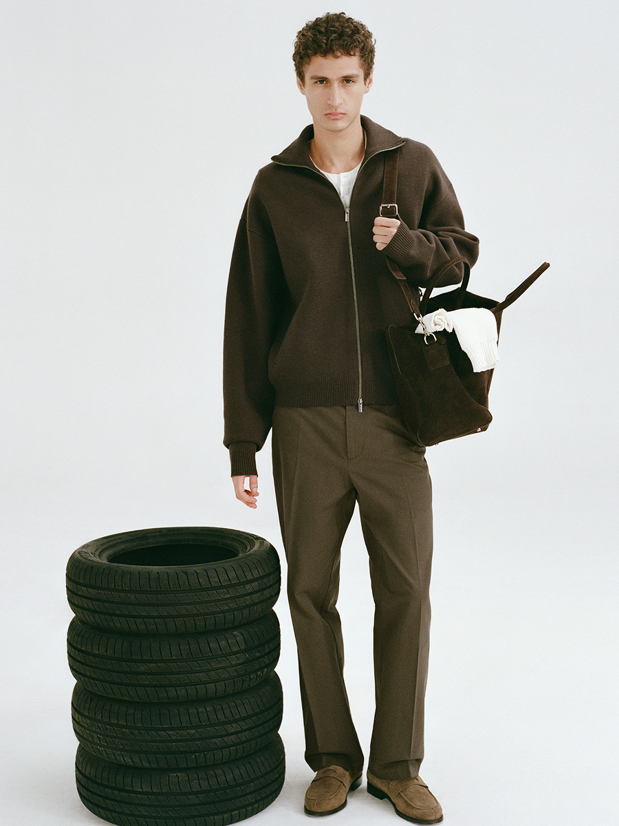 Дропы Hass и 12 Storeez: что нового в коллекциях локальных брендов (фото 15)