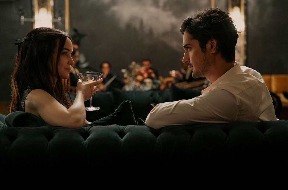 «Американская история любви» и «Клиника»: какие сериалы смотреть в феврале (фото 9)