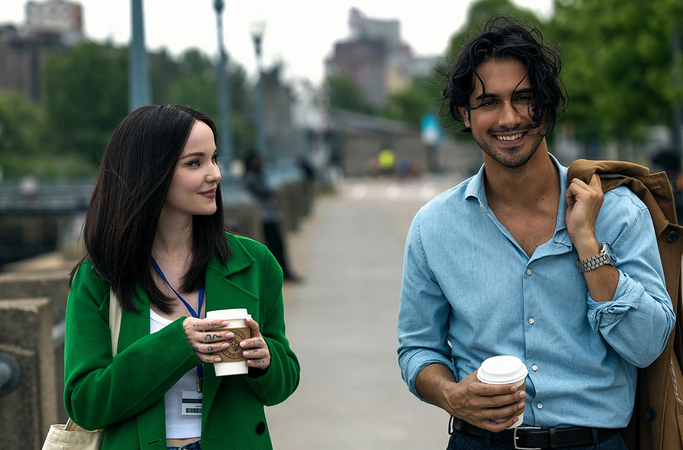 «Американская история любви» и «Клиника»: какие сериалы смотреть в феврале (фото 10)