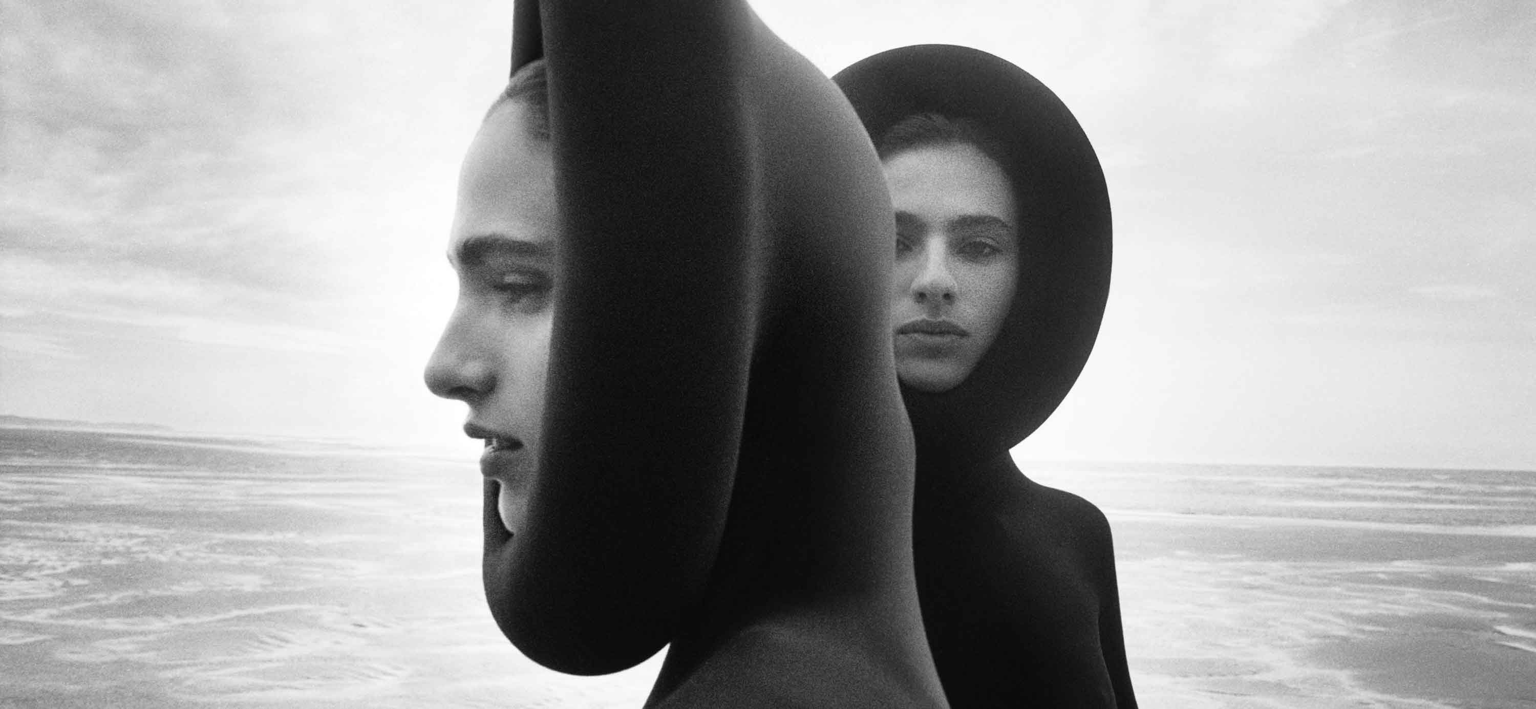 Сумка Le Teckel и показы в собственном доме. Чем запомнилась эпоха Питера Мюлье в Alaїa (фото 23)