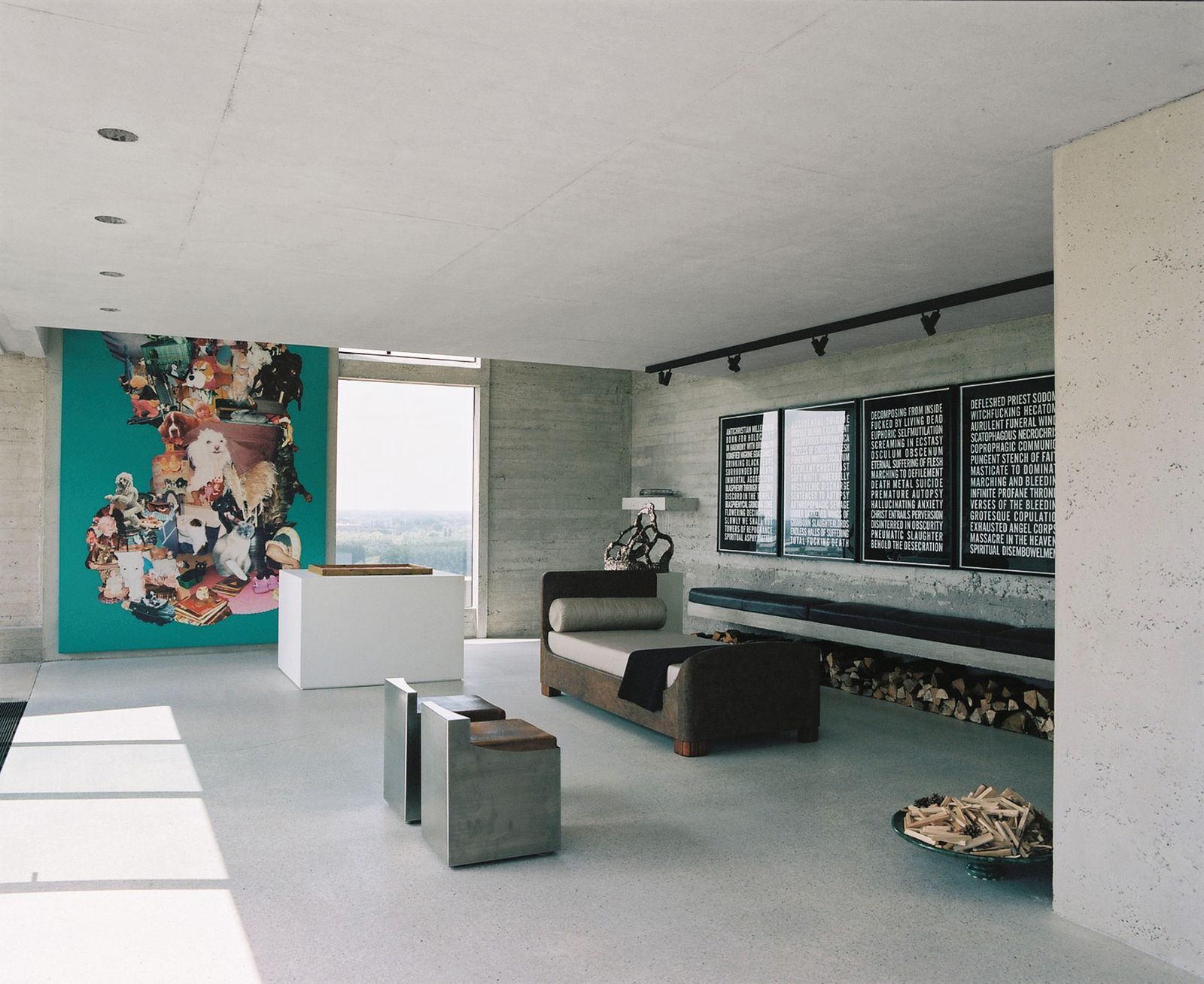 Сумка Le Teckel и показы в собственном доме. Чем запомнилась эпоха Питера Мюлье в Alaїa (фото 30)