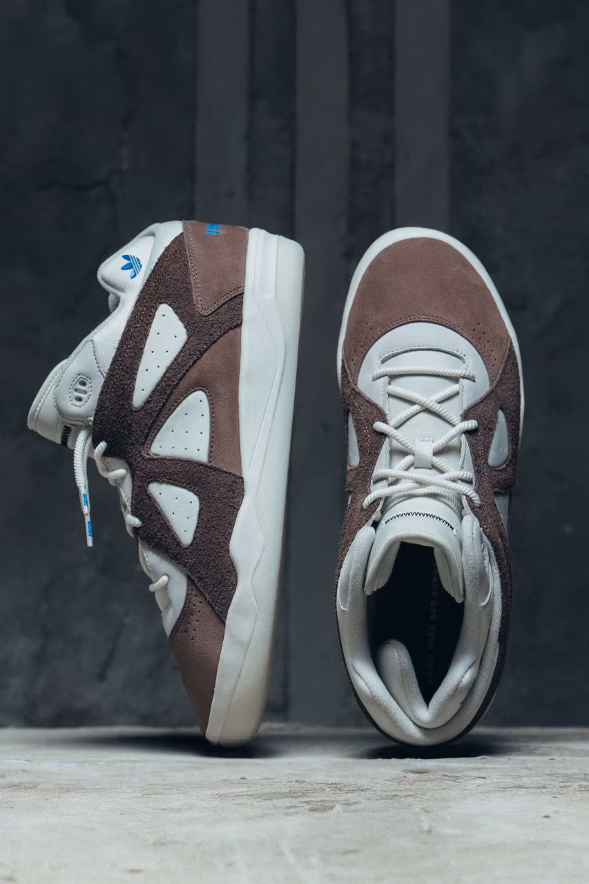 Bad Bunny выпустил кроссовки в коллаборации с adidas (фото 2)