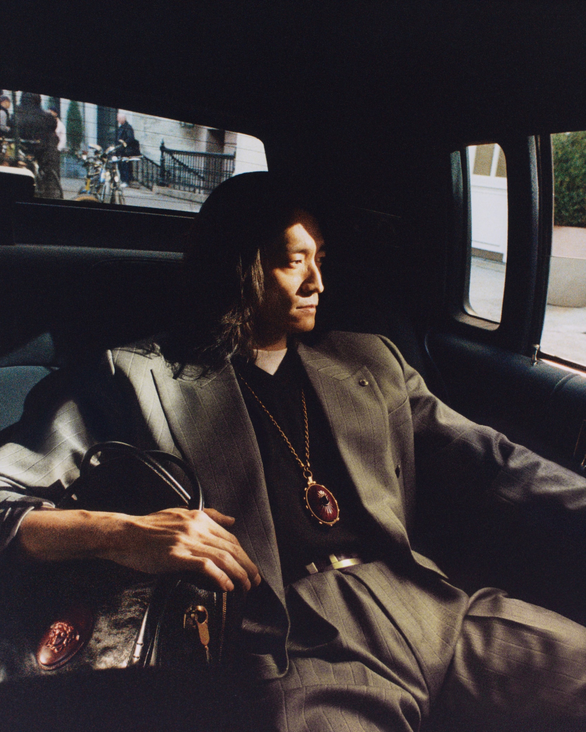 Versace выпустил кампанию первой и последней коллекции Дарио Витале (фото 5)