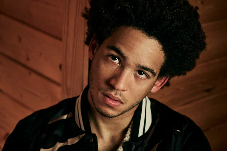 Третий сезон The Last of Us переживает изменения в актерском составе (фото 1)