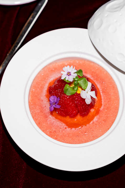 mür, MAY и Avero Mio: 12 ресторанов для празднования Дня всех влюбленных (фото 24)