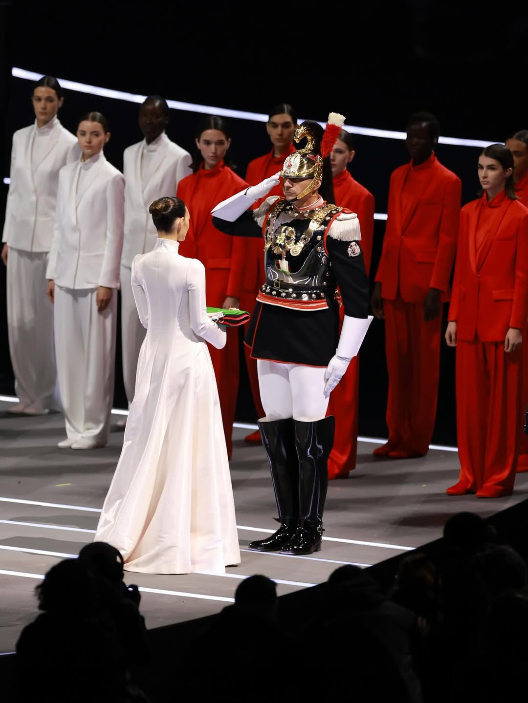 Чем запомнилось открытие зимней Олимпиады в Италии (фото 4)